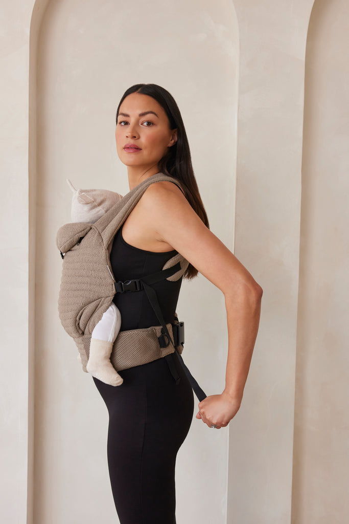 Bumpsuit Maternity The Armadillo Baby Carrier in Oyster