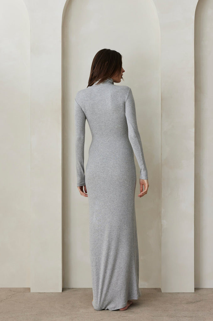 Soft Rib Turtleneck Long Sleeve Maxi Dress in Heather Grey