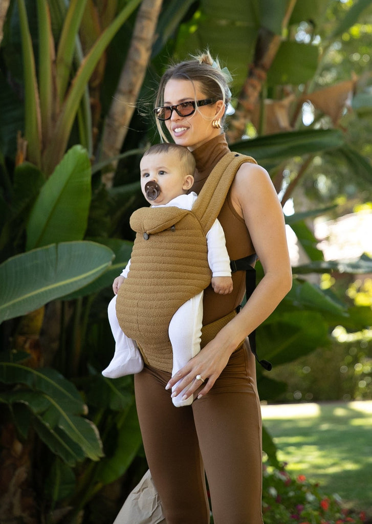 Bumpsuit Maternity The armadillo Baby Carrier in Honey