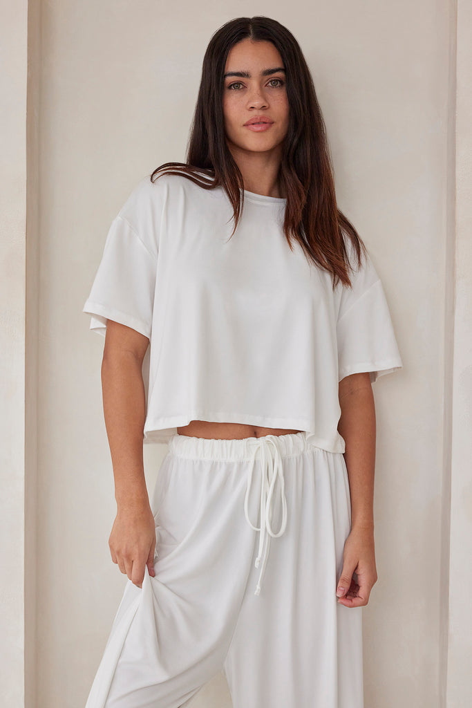 Bumpsuit Maternity The Cloud Short Sleeve Crop Tee in Ivory