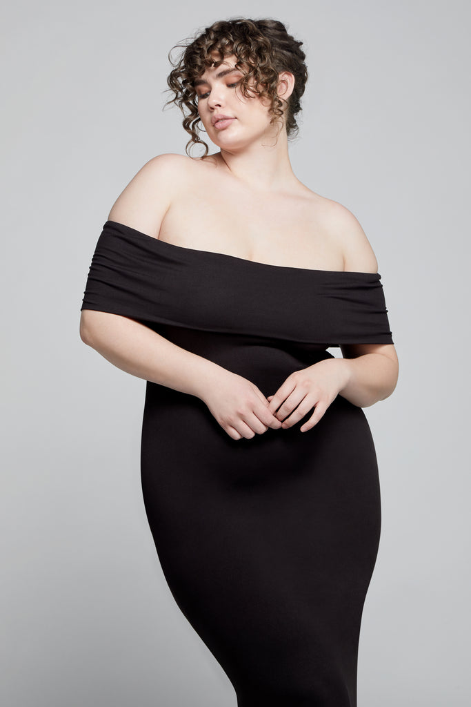 The Bianca Off Shoulder Maternity Midi dress in Black