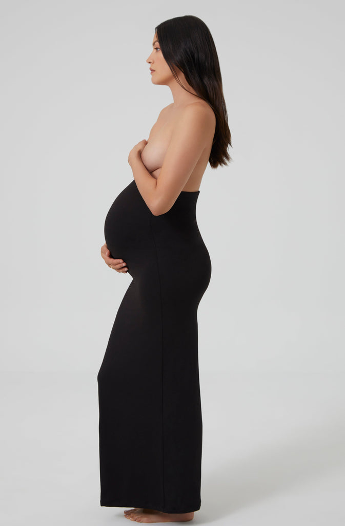 the long maternity skirt in black